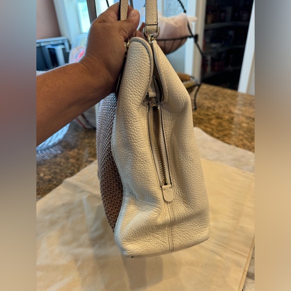 🇺🇸🇺🇸🇺🇸Kate Spade New York Jackson Straw Medium Triple Compartment  Shoulder - Picture 7 of 10